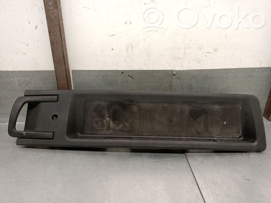 Opel Combo D Manecilla externa puerta trasera