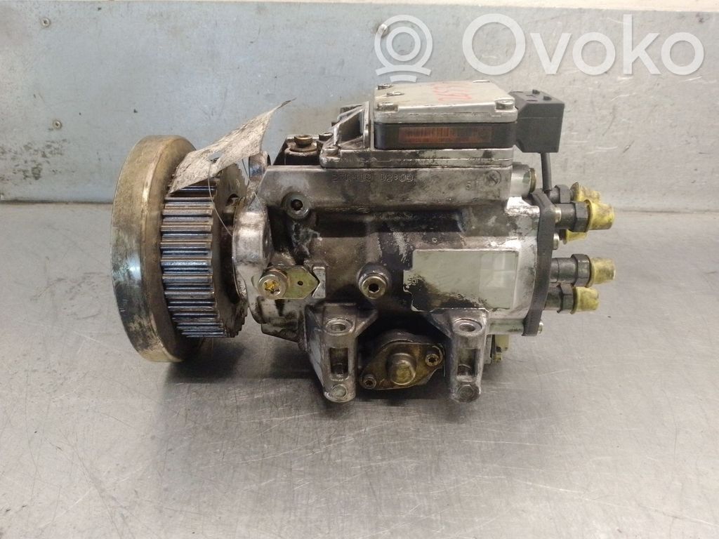 Audi A6 S6 C5 4B Polttoaineen ruiskutuksen suurpainepumppu