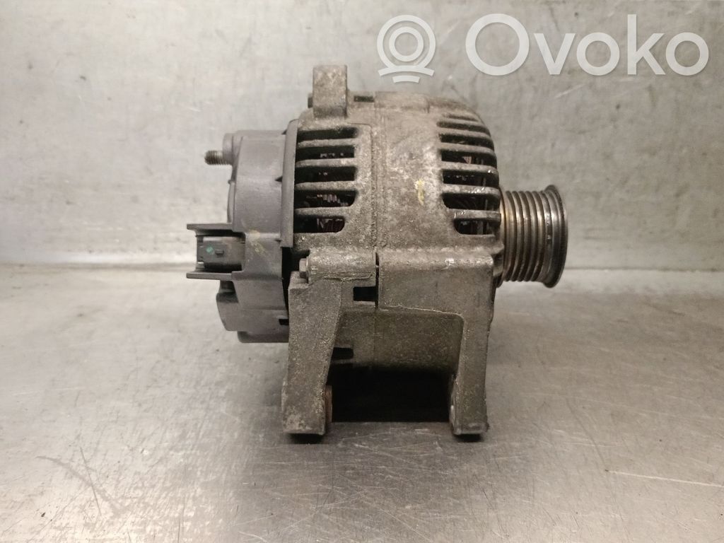 Renault Megane II Alternador 