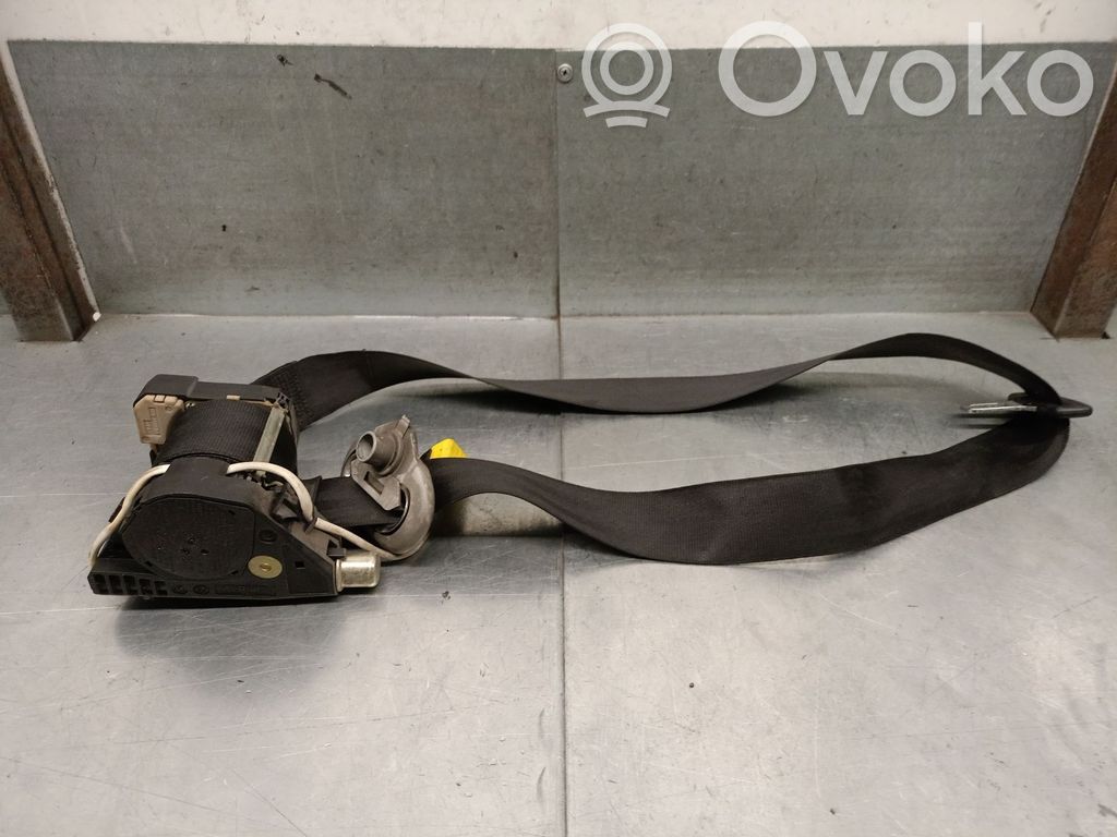 Volkswagen Transporter - Caravelle T5 Front seatbelt 