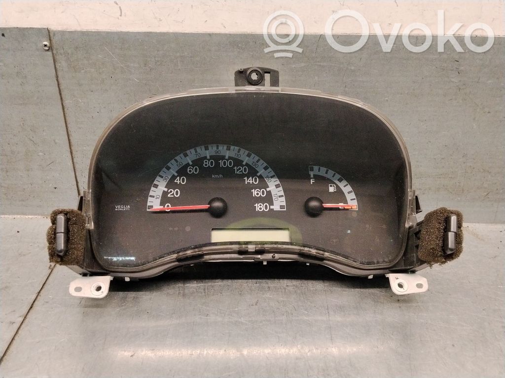Fiat Punto Evo Licznik / Prędkościomierz