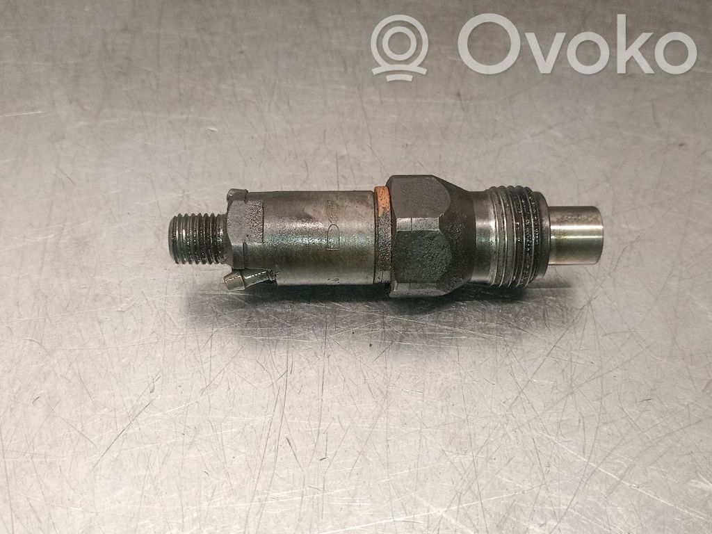 Renault Kangoo I Fuel injector 