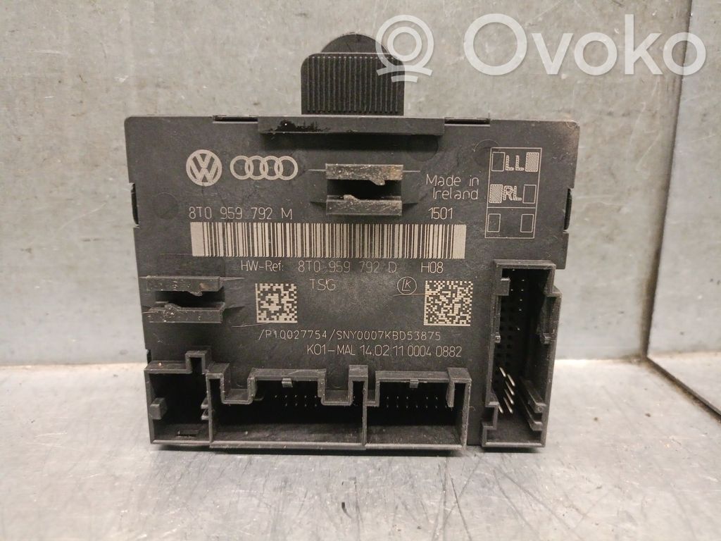 Audi A5 Sportback 8TA Komforta modulis 