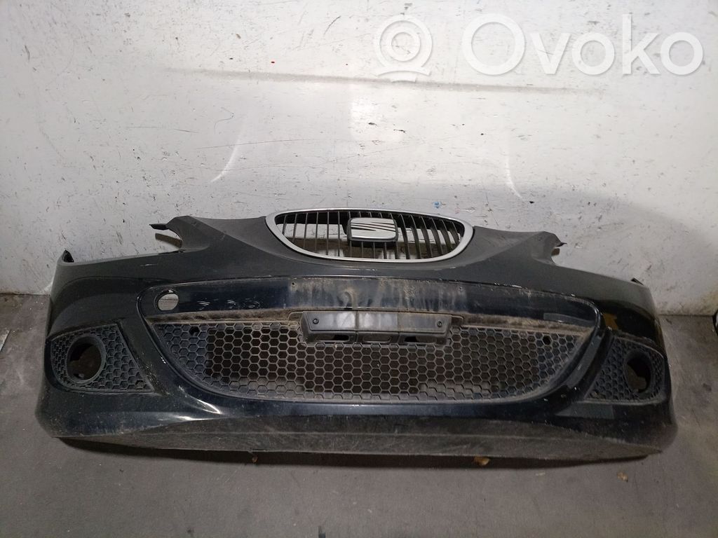 Seat Leon (1P) Bară față 