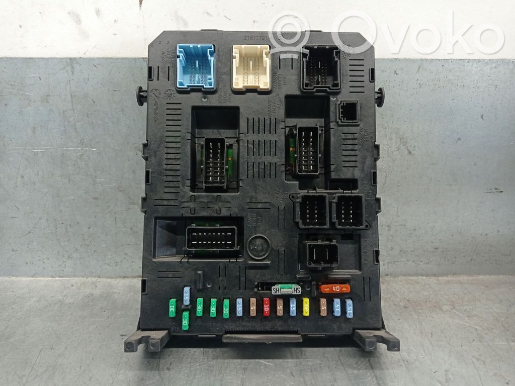 Citroen C4 I Picasso Set scatola dei fusibili