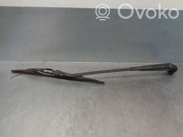 Opel Corsa A Ramię wycieraczki szyby tylnej 