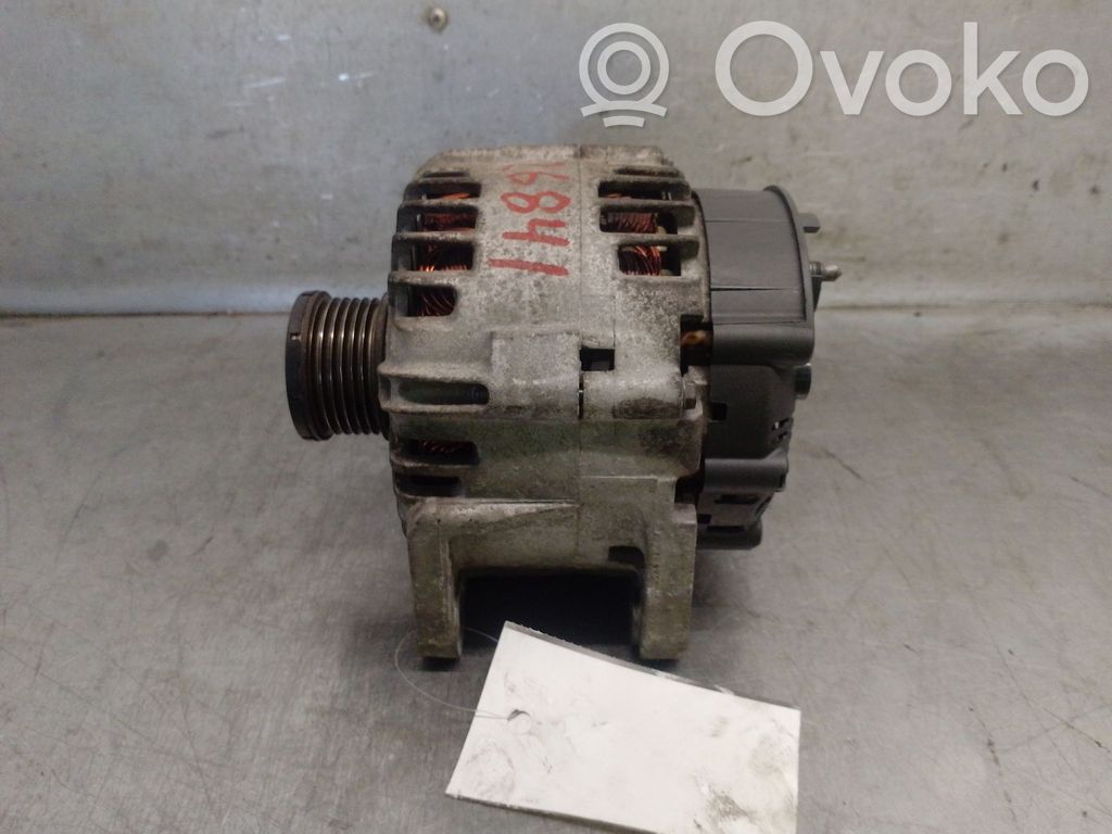Renault Megane III Generatore/alternatore 