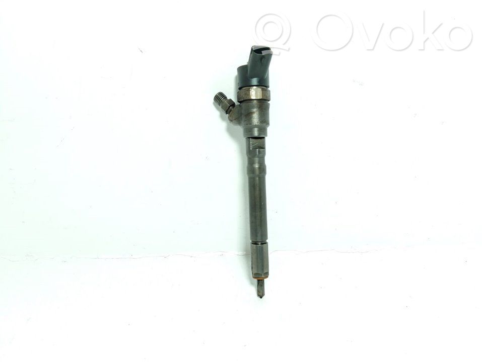 Inyector de combustible   3380027000