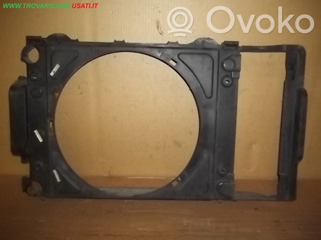 Audi A2 Radiatoru panelis 