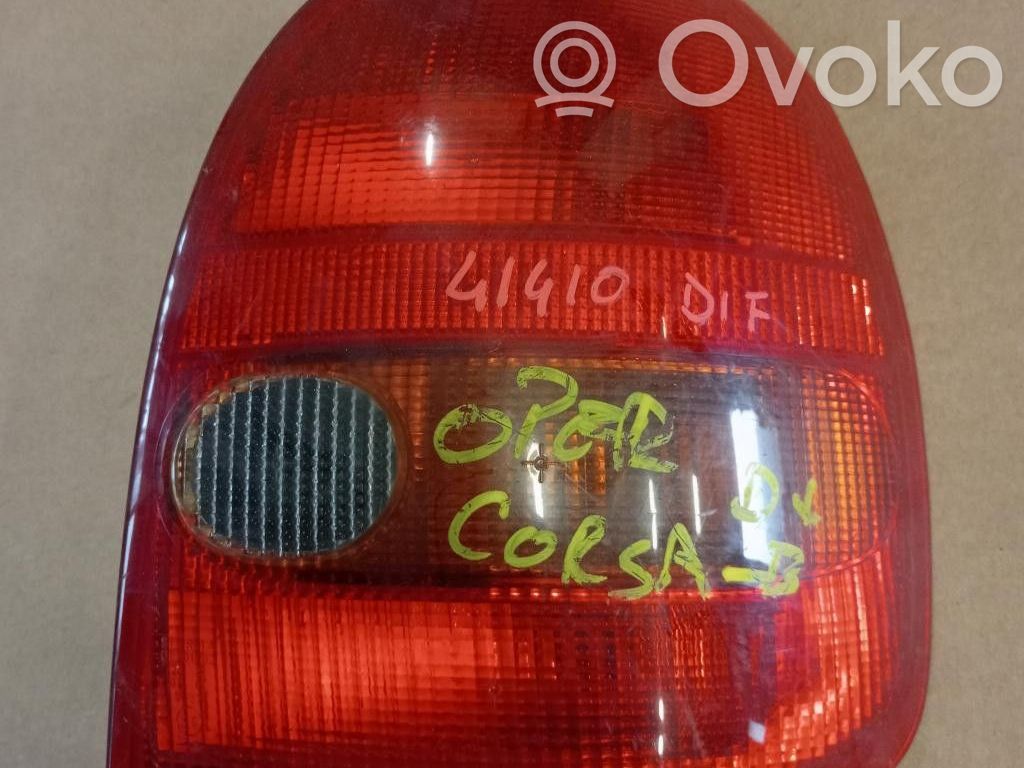 Opel Corsa B Lampă spate în caroserie 