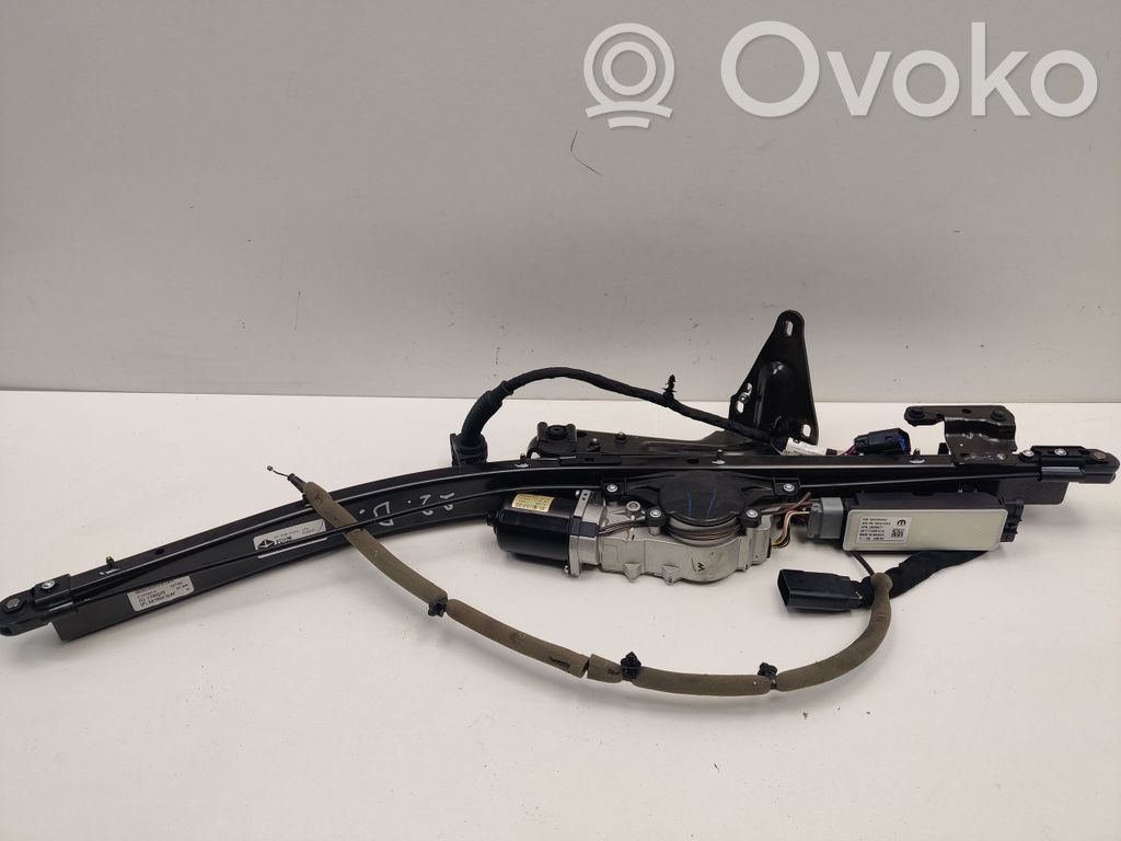Chrysler Pacifica Motor de la puerta corredera 