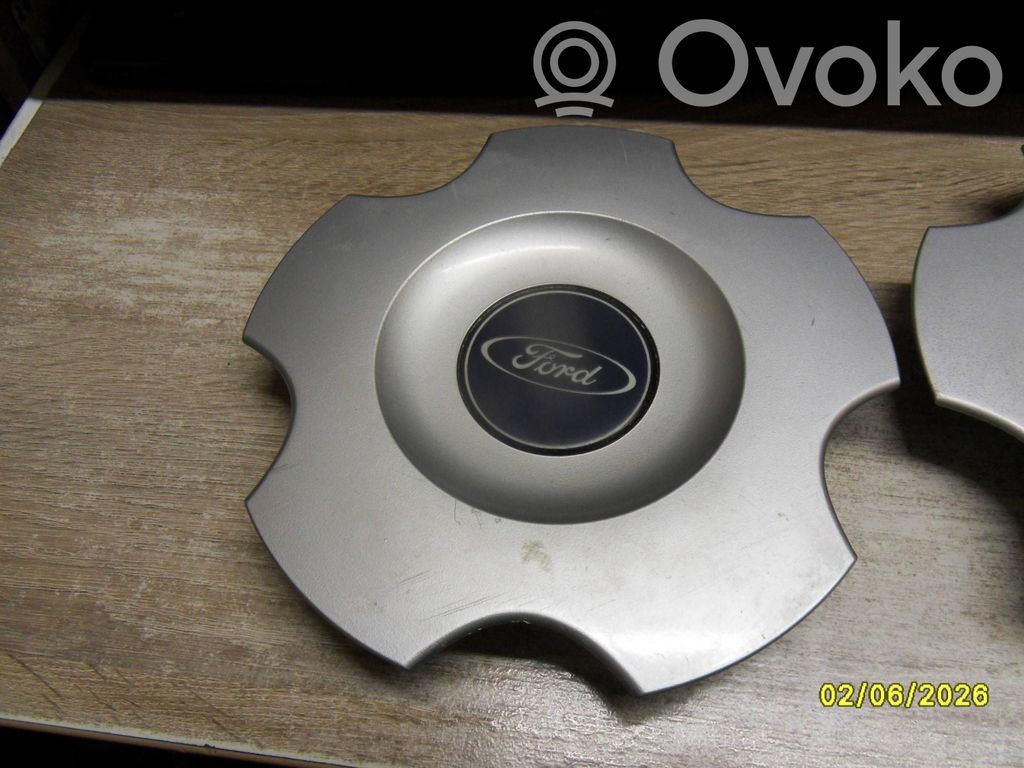 Tapacubos original de rueda   YM211000AAW,7M5601149B
