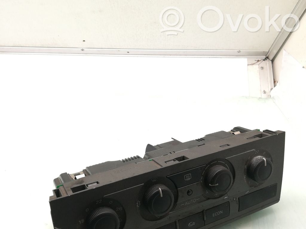 Audi A6 S6 C5 4B Climate control unit 