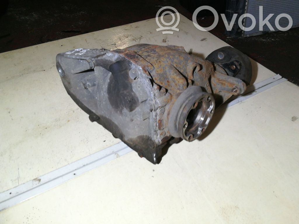 BMW 1 E81 E87 Galinis reduktorius 