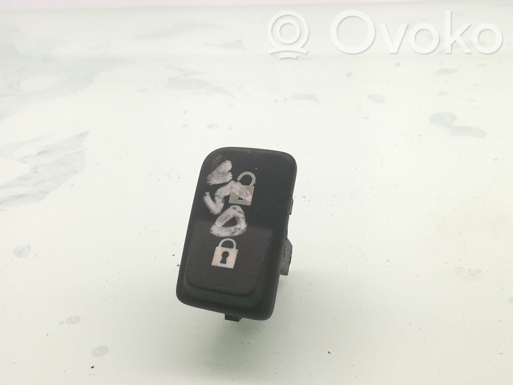 Volvo V50 Central locking switch button 