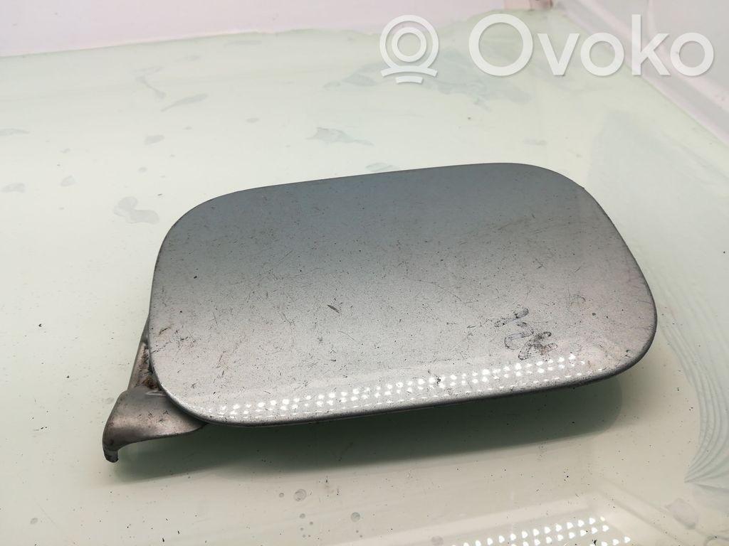 Degvielas tvertnes vāciņš   8E0010184H