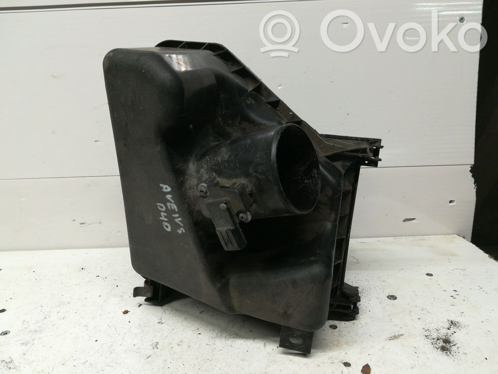 Toyota Avensis T250 Air filter box 