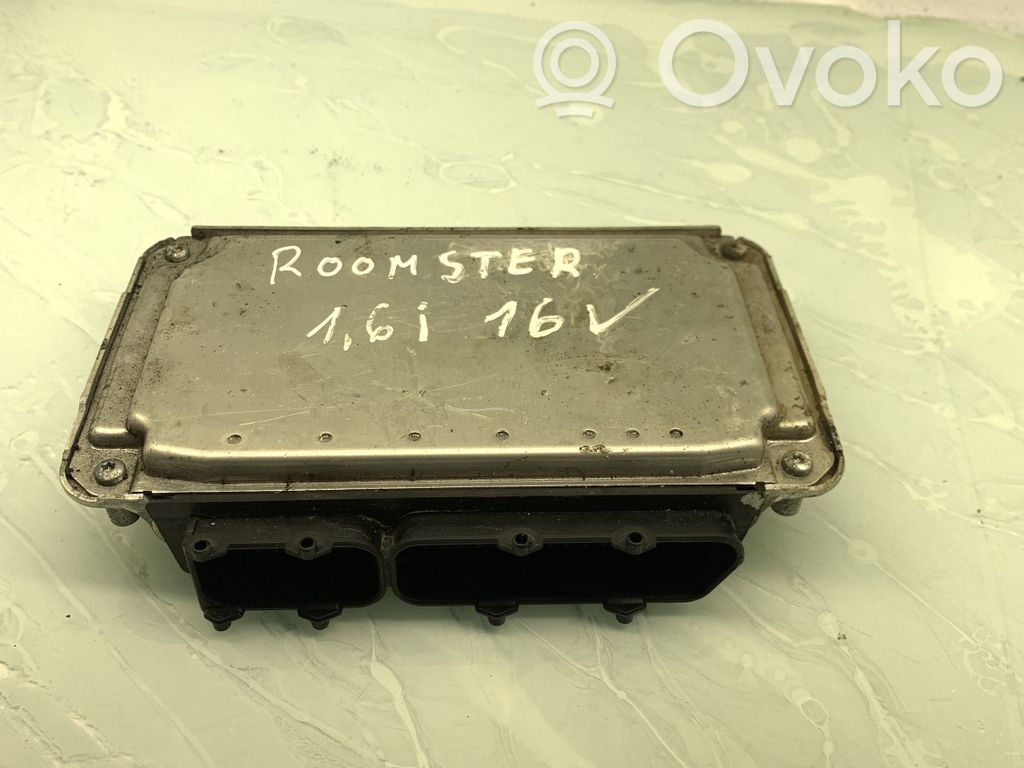 Engine control unit/module ECU   03C906057AN