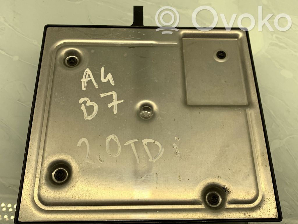 Mukavuusmoduuli   8E0907279K