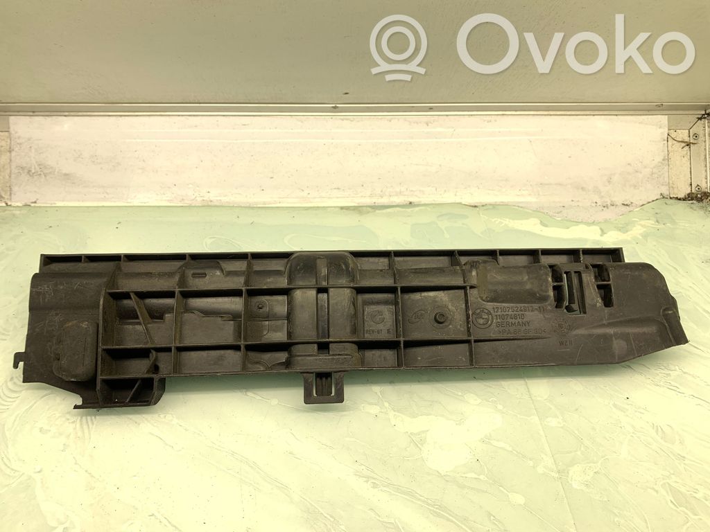 BMW 1 E81 E87 Radiator mount bracket 
