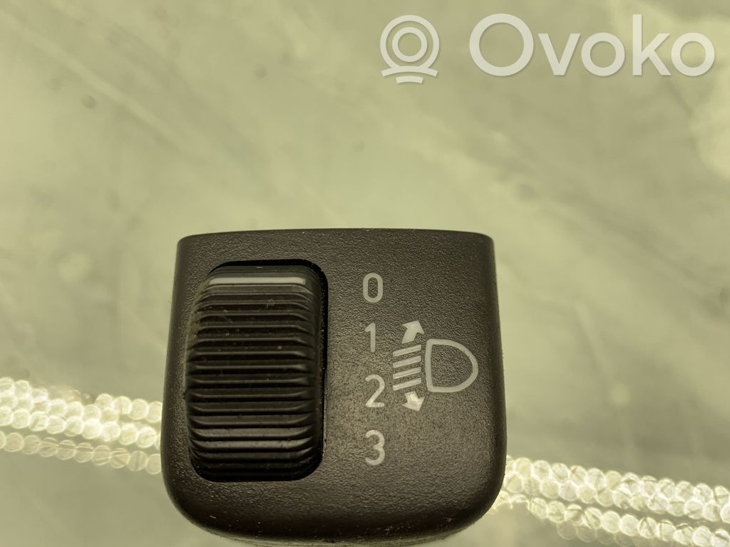 Headlight level height control switch   4616520