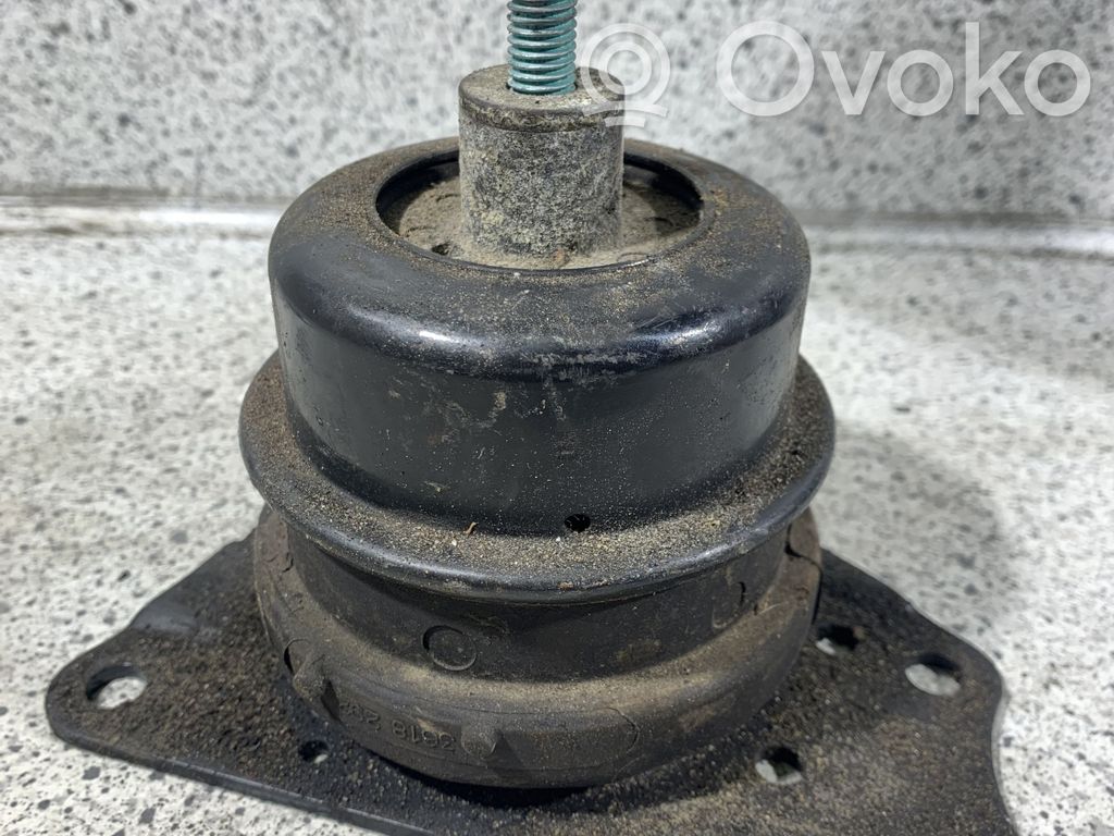 Skoda Fabia Mk2 (5J) Engine mount bracket 