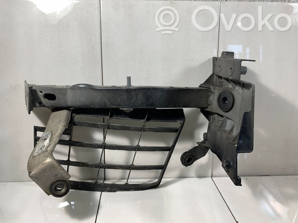 Audi A8 S8 D2 4D Fender mounting bracket 