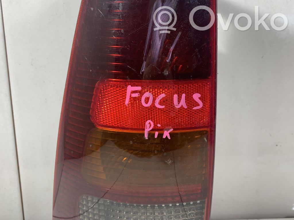 Rear/tail lights   XS4X13405FD