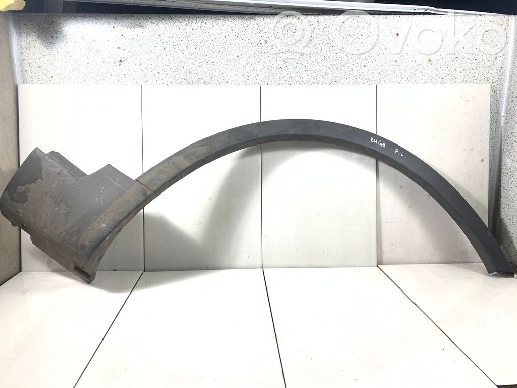 Front arch trim   8V41S16D238A