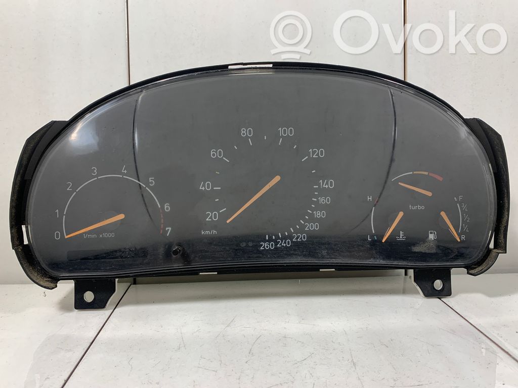 Saab 9-5 Speedometer (instrument cluster) 