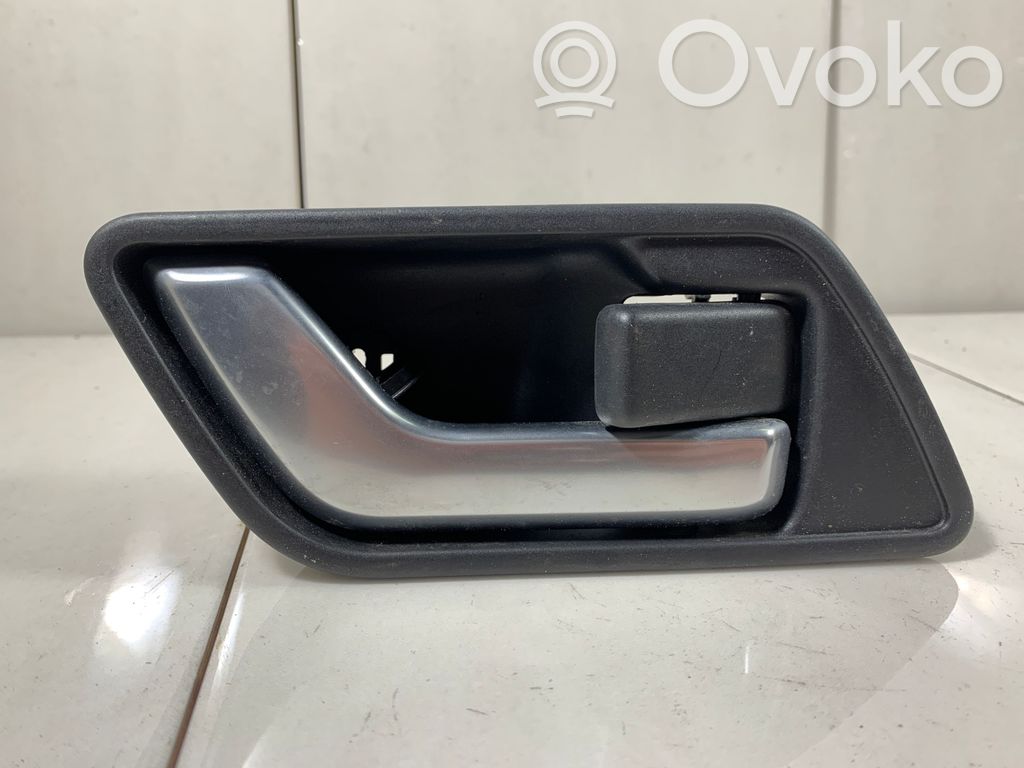 Land Rover Freelander 2 - LR2 Manecilla interna puerta delantera 