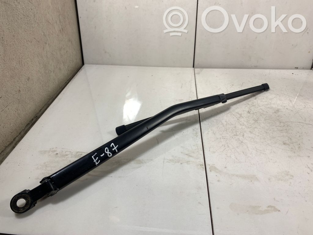 BMW 1 E81 E87 Rear wiper blade arm 