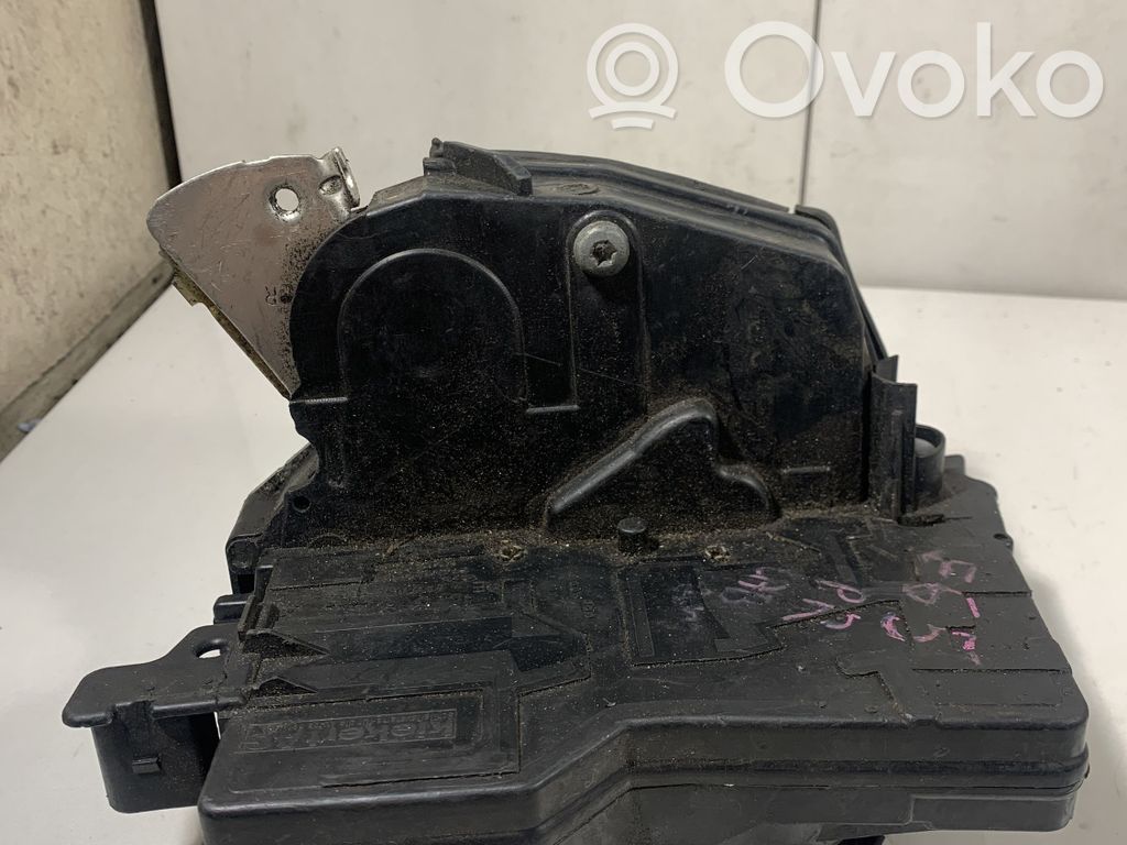 BMW 7 E65 E66 Front door lock 