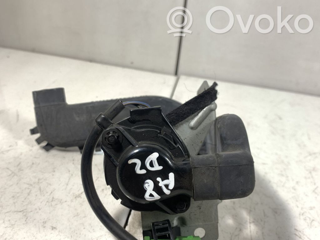 Audi A8 S8 D2 4D Innentemperatursensor 