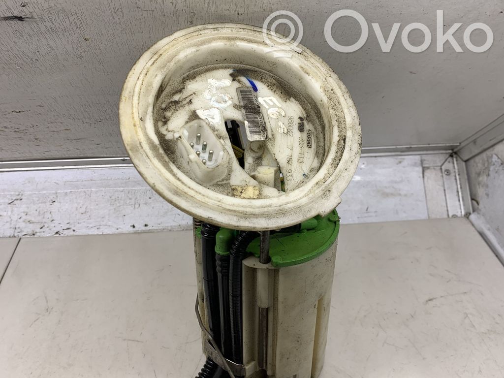 BMW 5 E60 E61 Bomba interna de combustible 