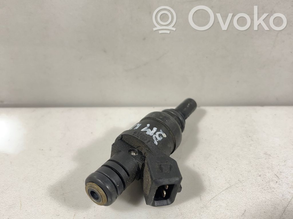 Fuel injector   1427240