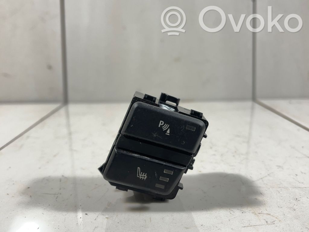 BMW 5 E60 E61 Seat heating switch 