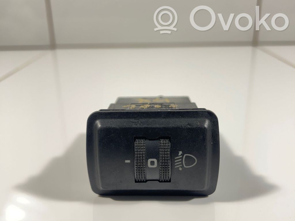 Audi A4 S4 B5 8D Headlight level height control switch 