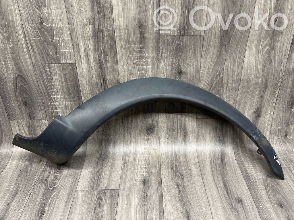 Volvo XC70 Front arch trim 
