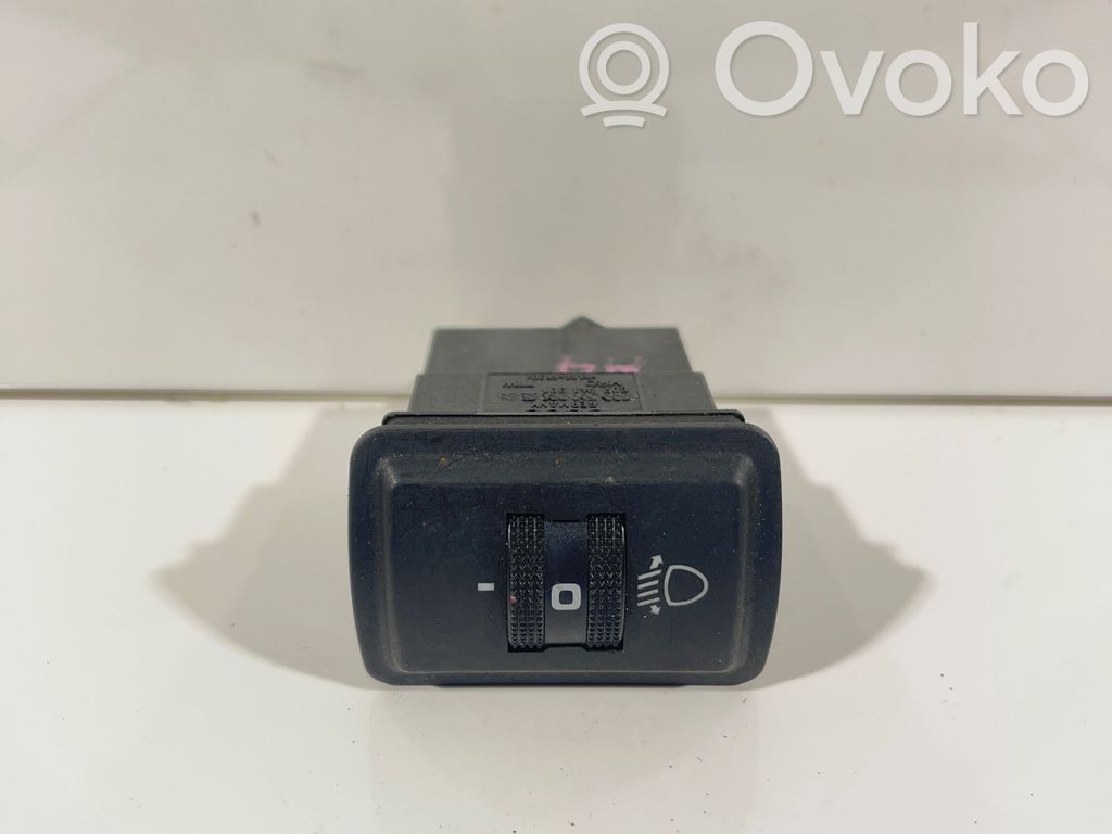 Audi A4 S4 B5 8D Headlight level height control switch 