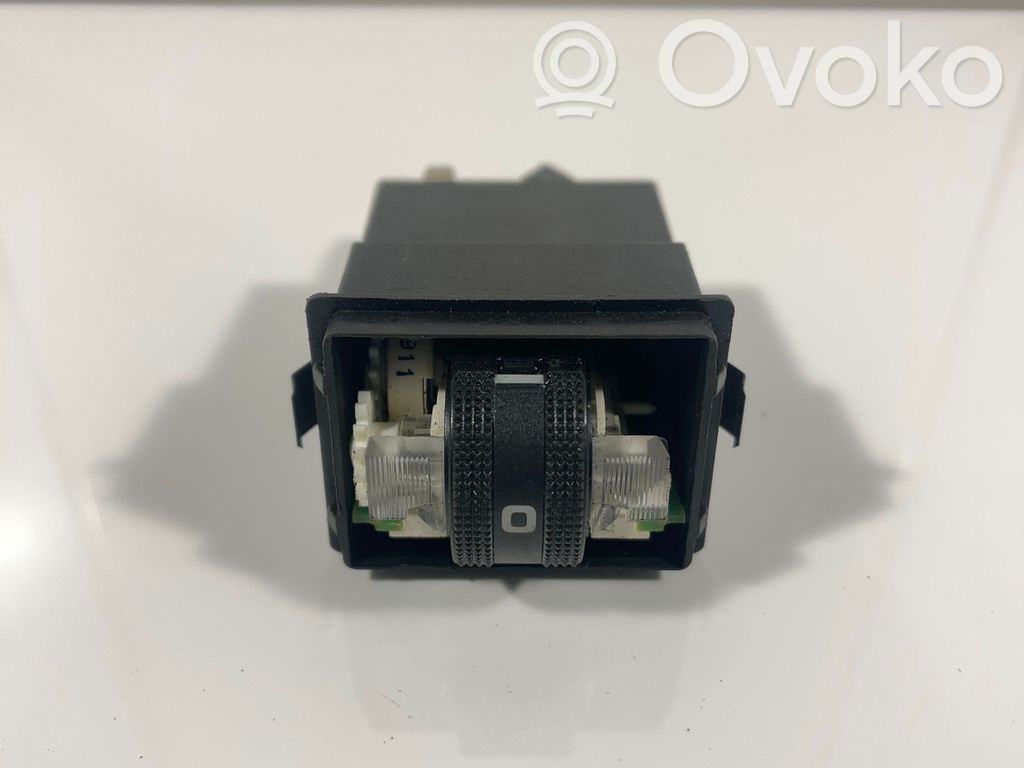 Audi A4 S4 B5 8D Headlight level height control switch 