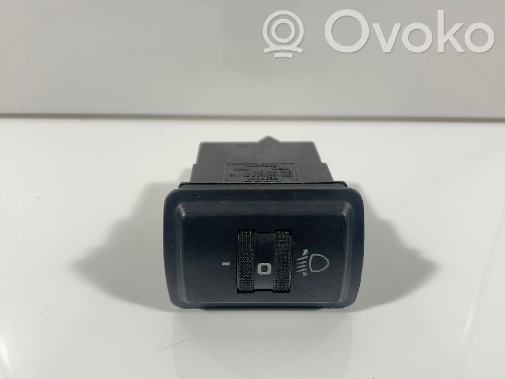 Audi A4 S4 B5 8D Headlight level height control switch 