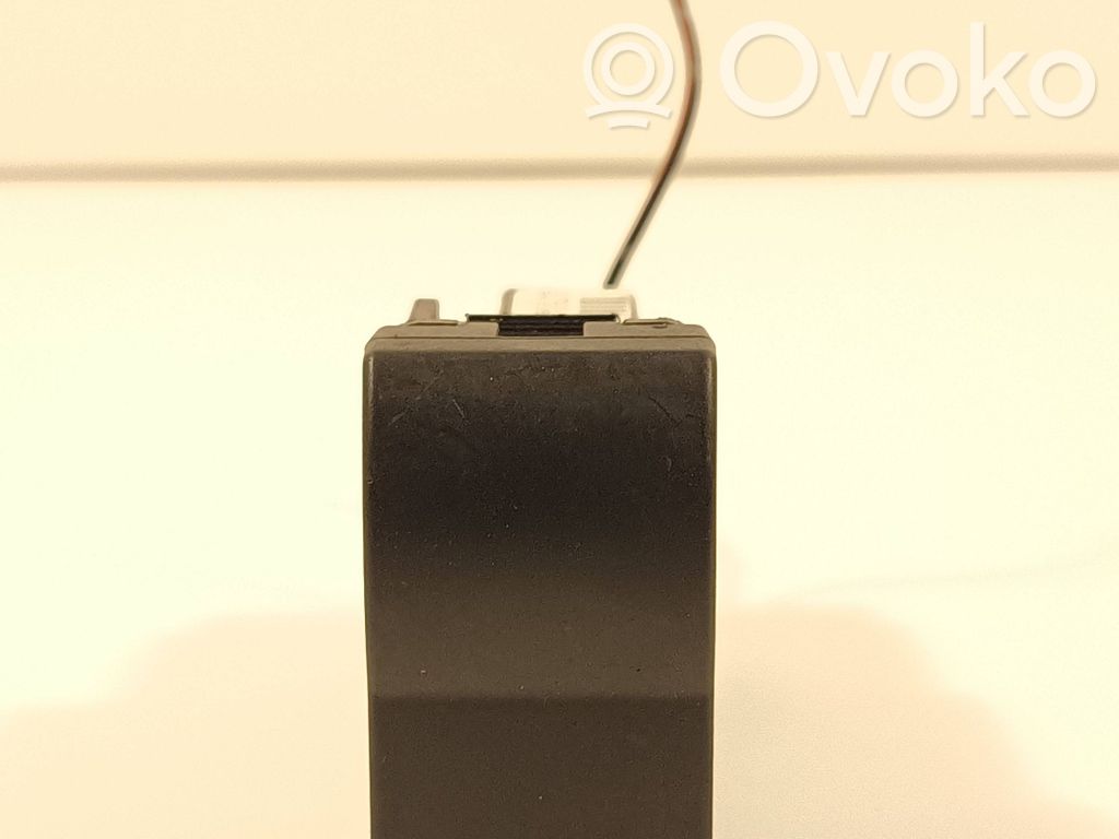 Mazda 3 I Other switches/knobs/shifts 