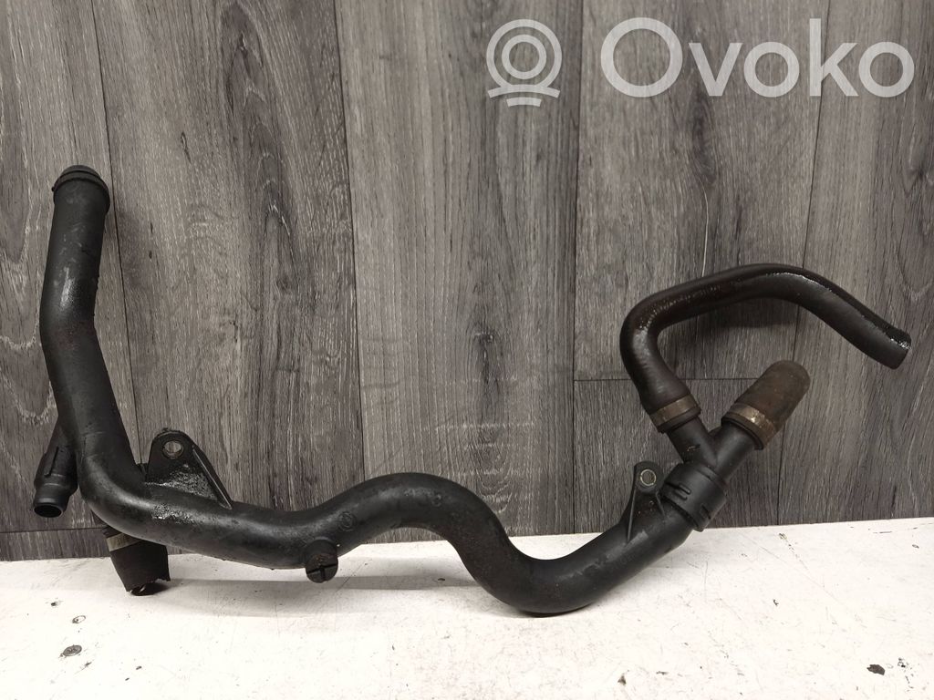 BMW 1 E81 E87 Engine coolant pipe/hose 