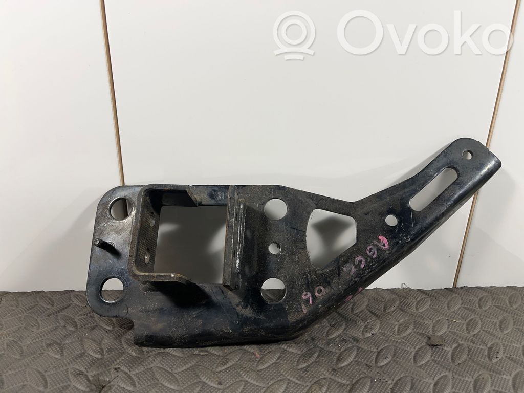 Audi A6 S6 C6 4F Radiator support slam panel bracket 