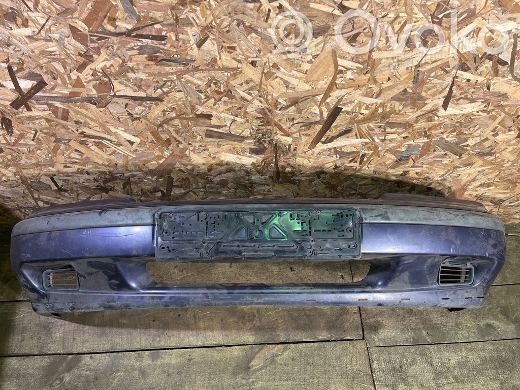 Volvo S40, V40 Parachoques delantero 