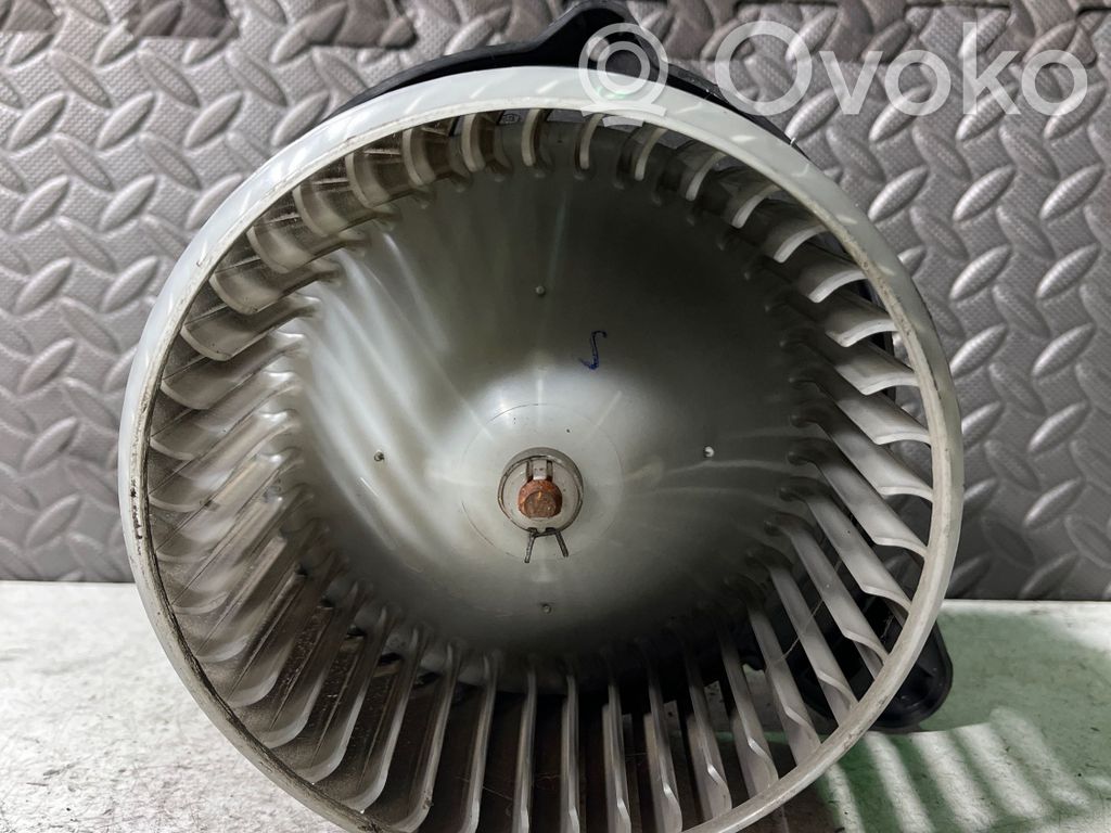 Mazā radiatora ventilators
