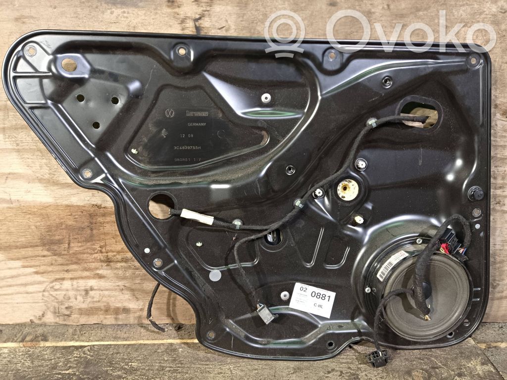 Volkswagen PASSAT B6 Rear door window regulator with motor 