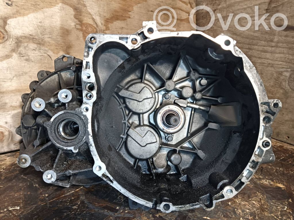 Volvo S40, V40 Manualna 5-biegowa skrzynia biegów 
