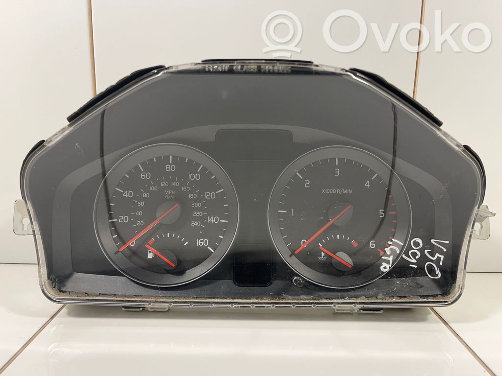 Volvo S40 Speedometer (instrument cluster) 